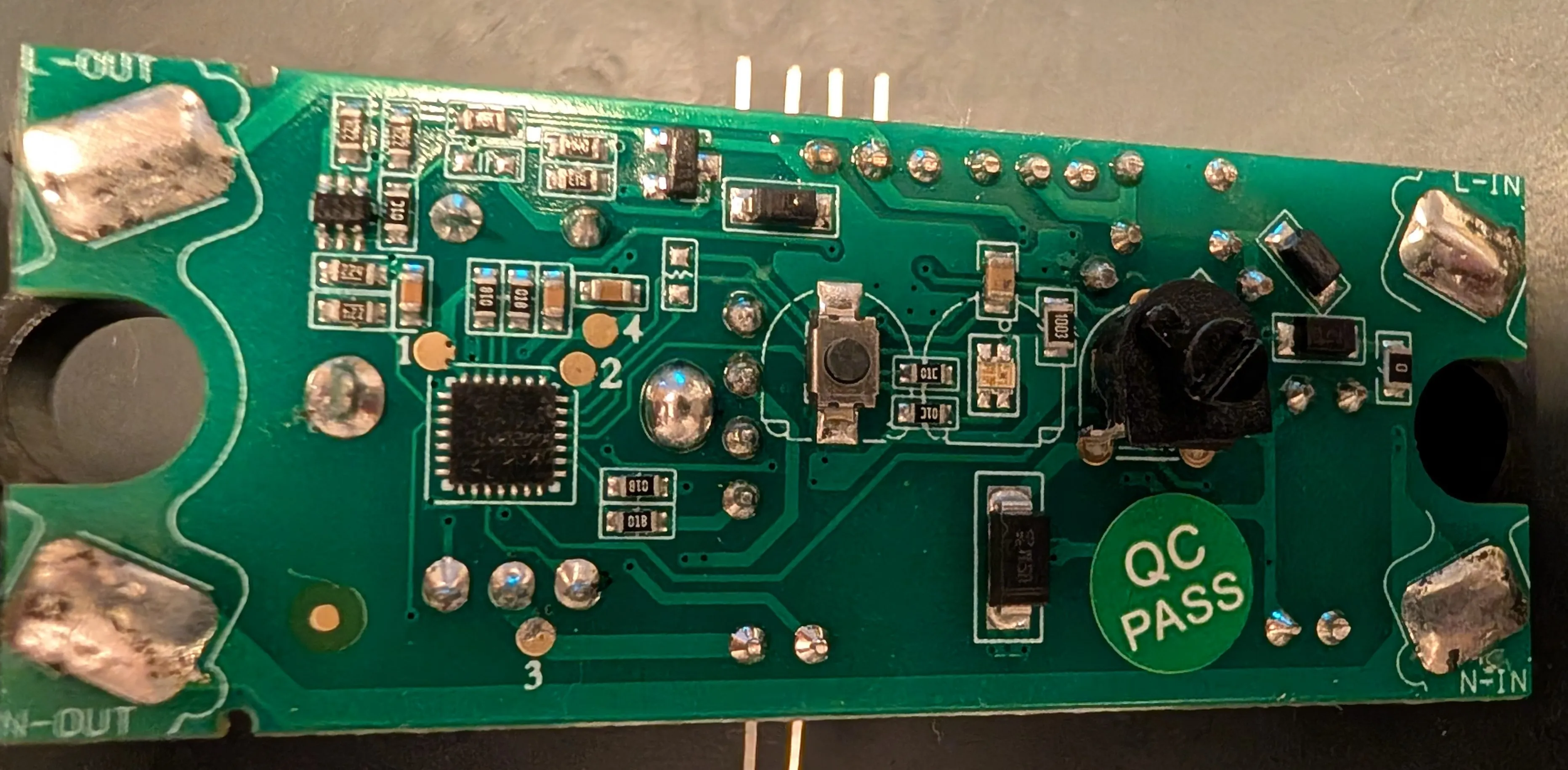 Ledkia LED Cord DIMMER Switch board under Ledkia LED Cord DIMMER Switch